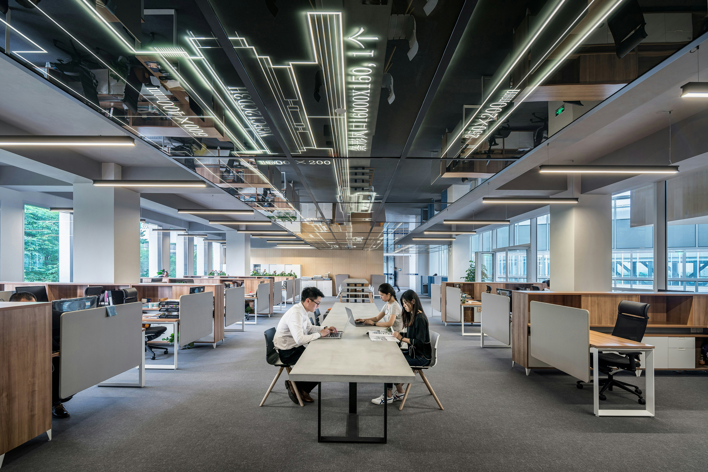 Unlock productivity potential with AI